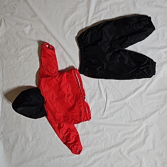 Disney It's a Small World Boy 12 Months 2pc Red Black Windbreaker/Track Suit - Picture 2 of 14